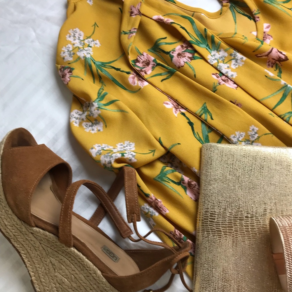 Sassy Floral Bell Sleeve Swing Dress